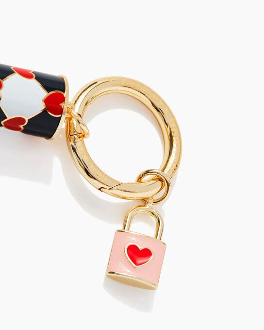 CH Make Up VALENTINE�S LE23 CHARM